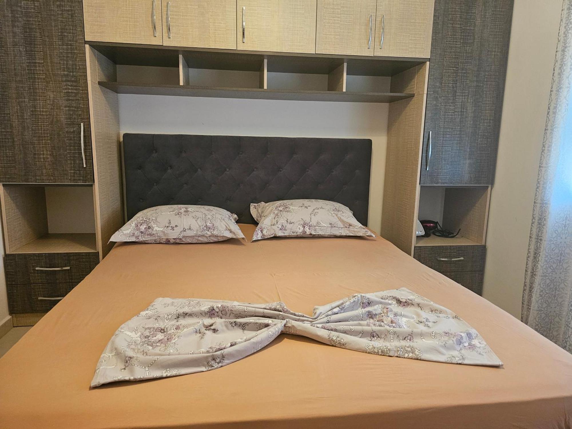 Bral Apartment 5 - Beachfront Durrës Extérieur photo